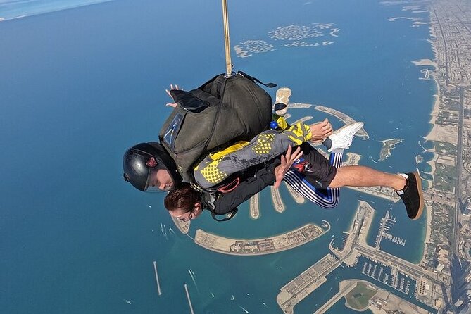 Tandem Skydive experience in Dubai - The 20-minute flight to 13,000 feet