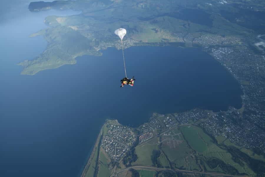 Tandem Skydive Experience in Taupo - The parachute ride back to the drop zone
