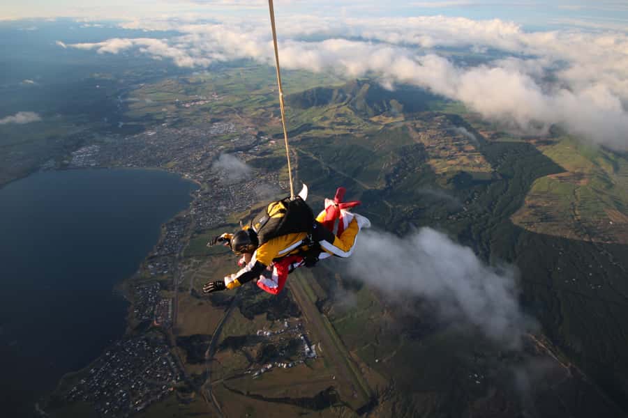 Tandem Skydive Experience in Taupo - Is NZD 196 good value?