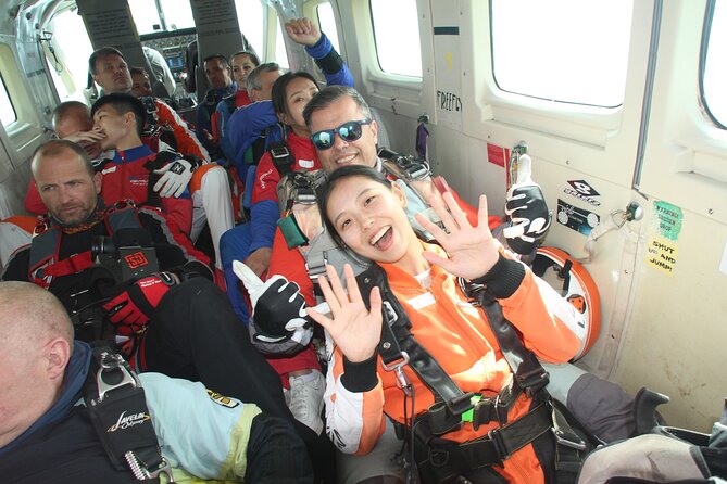 Tandem Skydiving in Prague - Tandem Jump with transfers! - Who should book this jump?