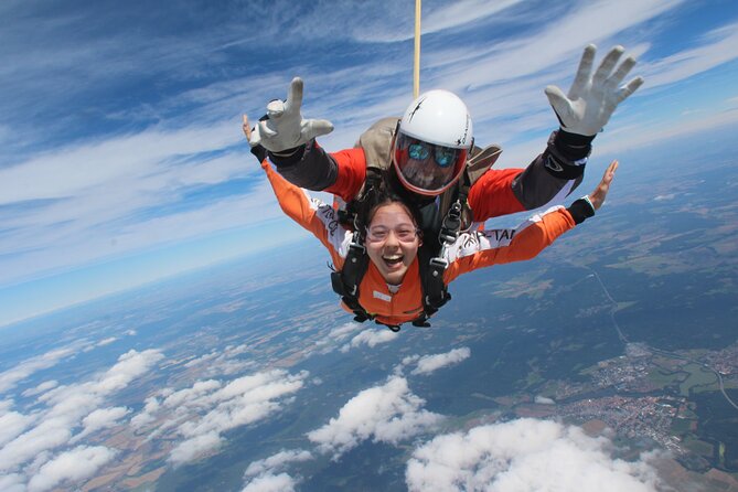 Tandem Skydiving in Prague - Tandem Jump with transfers! - The briefing and equipment check