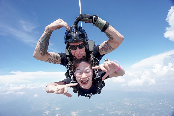 Tandem Skydiving Pattaya by Thai Sky Adventures - Your three-hour Pattaya skydiving experience