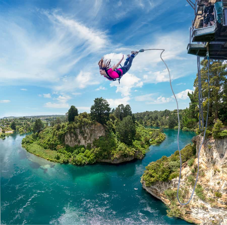 Taupō: AJ Hackett Taupō Bungy - NZ's Highest Water Touch! - Solo or tandem: two different kinds of nerves