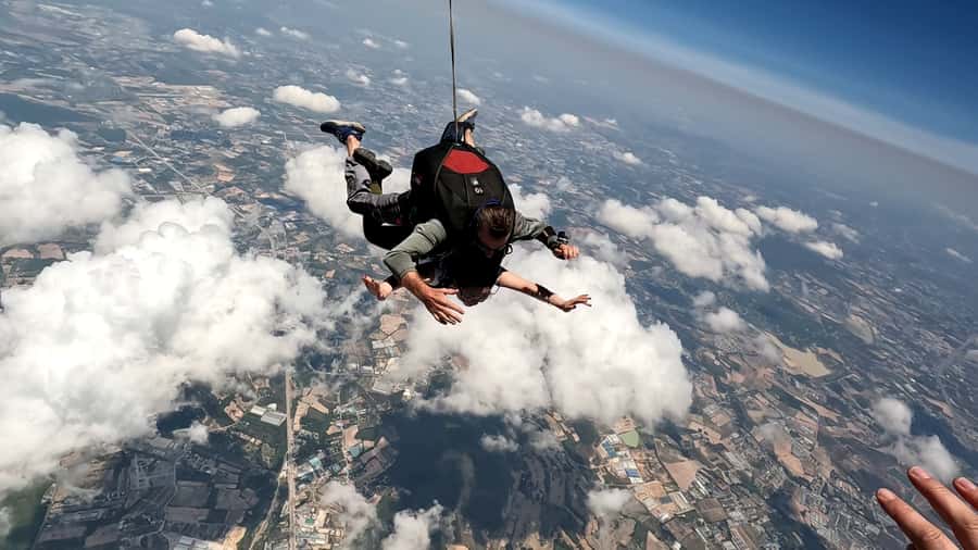 Thailand: Tandem Skydive Over Bangkok & Pattaya - Key points before you book